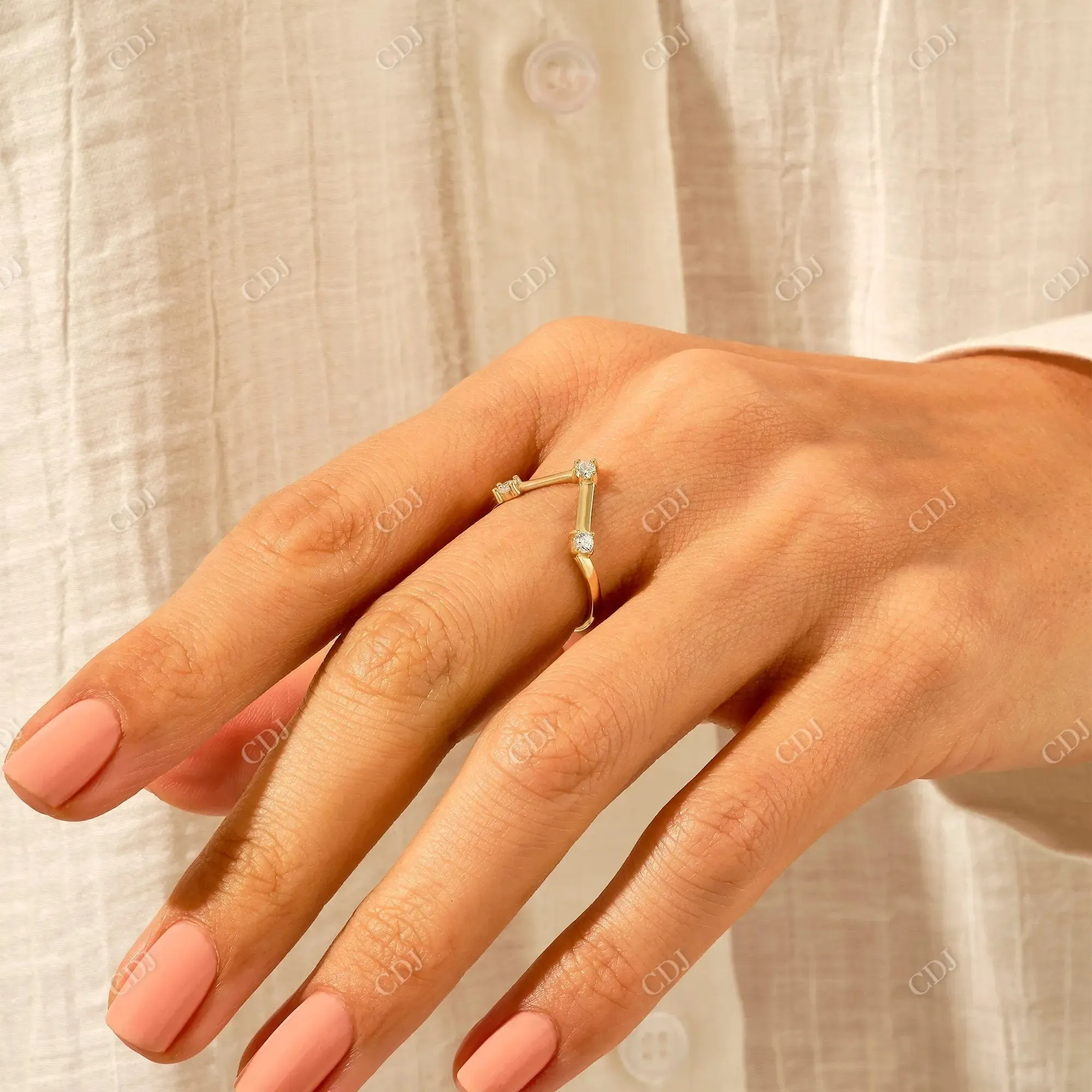 0.18CTW Diamond V Shape Wedding Band