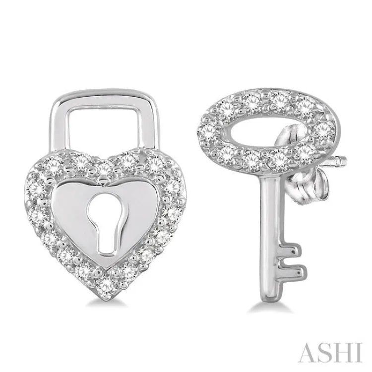 1/6 Ctw Heart Lock & Key Charm Round Cut Diamond Earrings in 10K White Gold