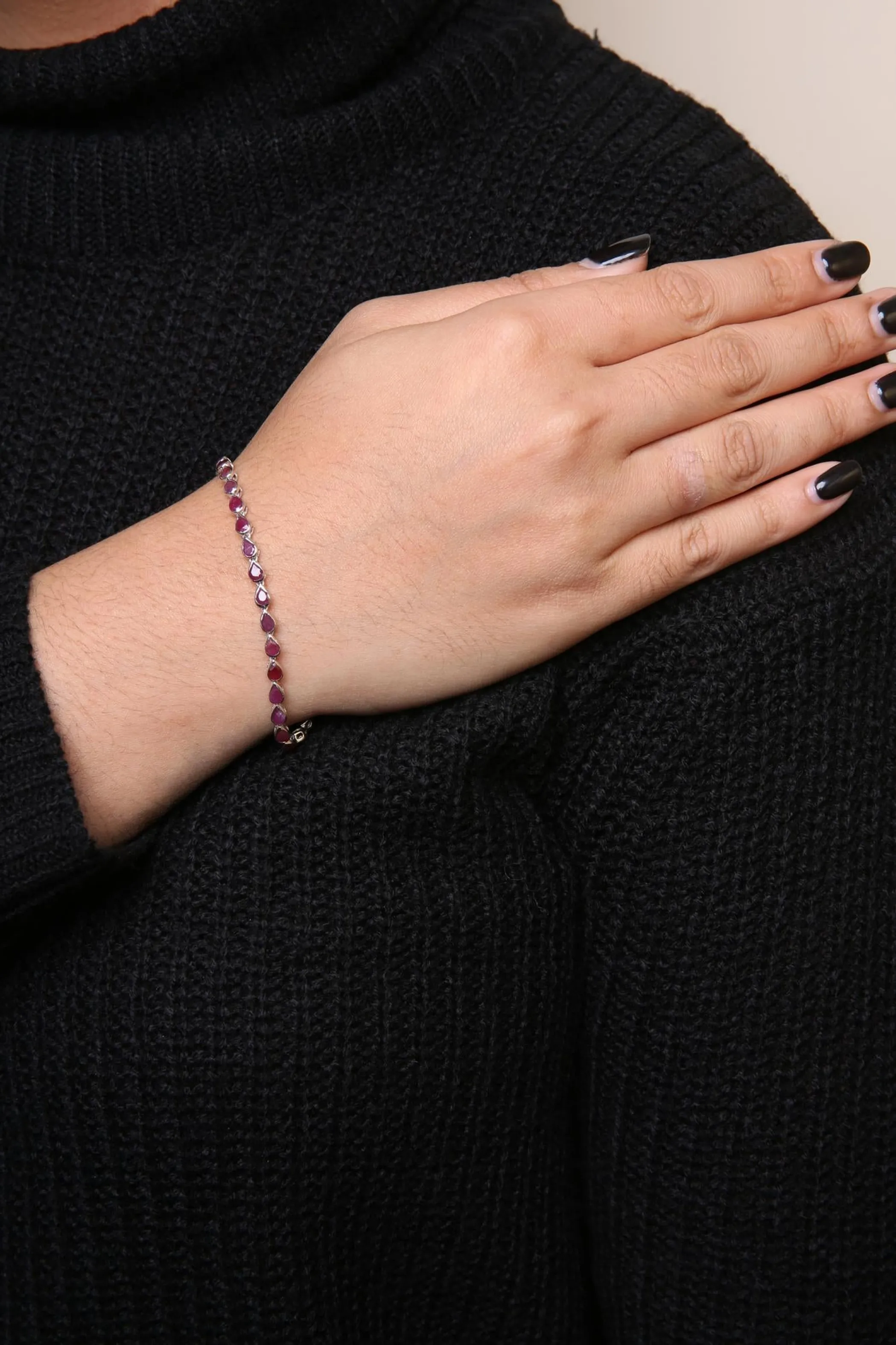.925 Sterling Silver Bezel Set Pear Shaped Lab Created Pink Ruby Link Bracelet (AAA  Quality) - Size 7.25"