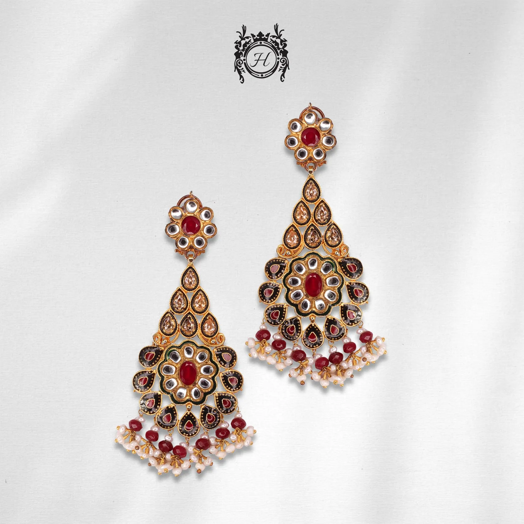 Earrings in Chetum, Kundan and Pearls
