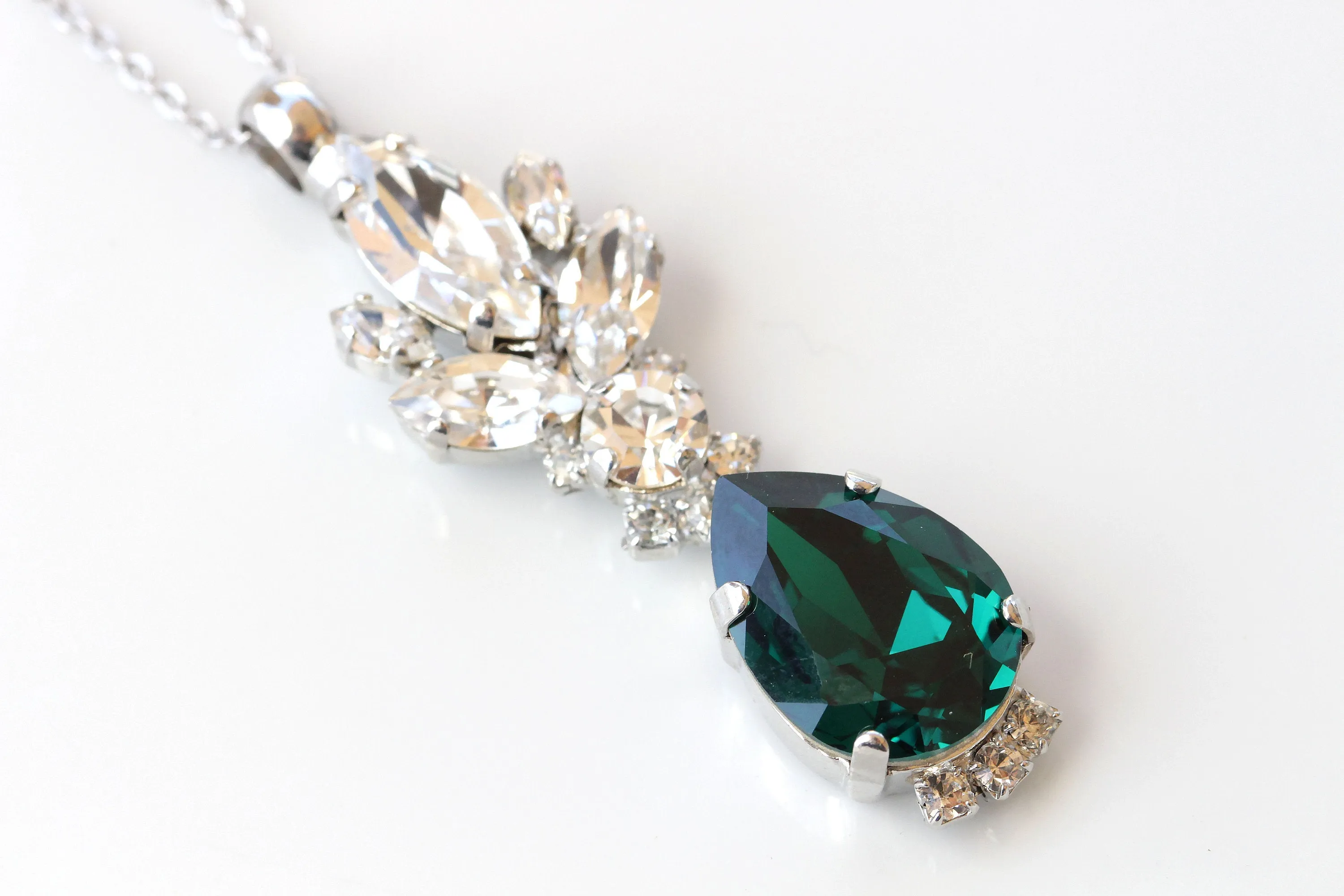 GREEN EMERALD BRACELET