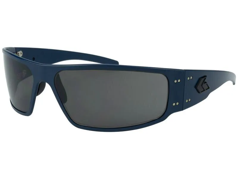 Magnum Cerakote Navy Blue / Smoked Polarized