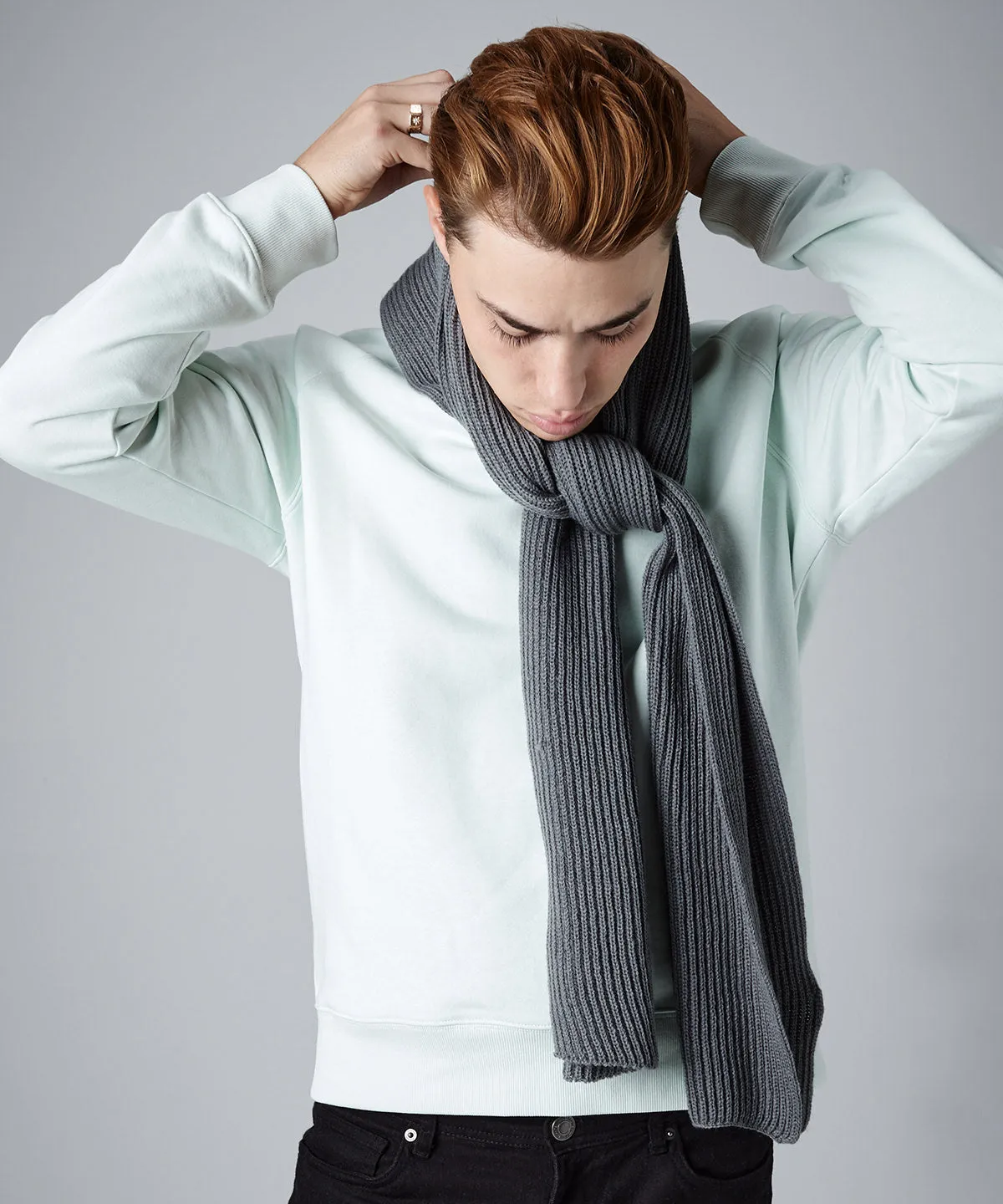 Metro knitted scarf | Smoke Grey