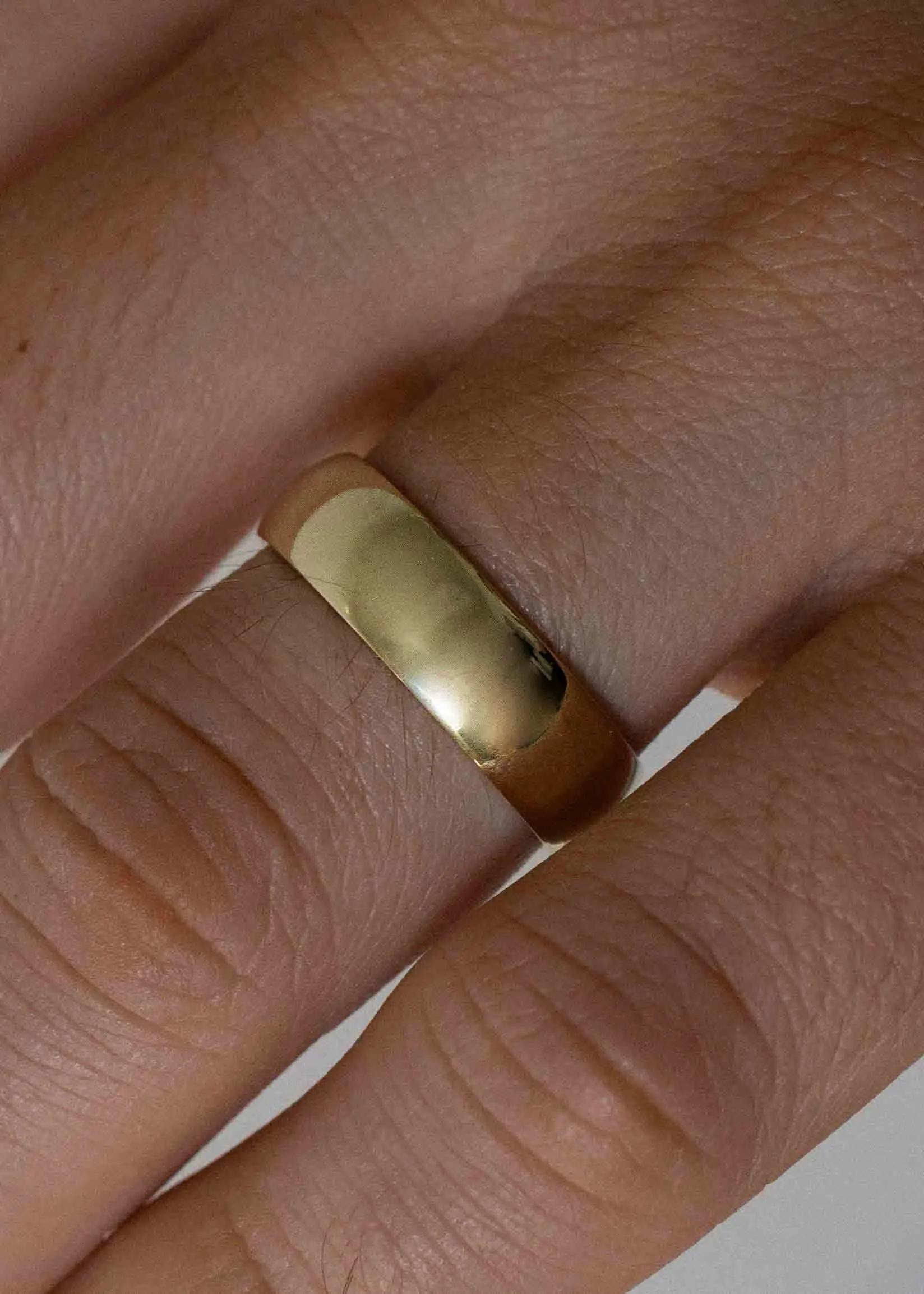 Milo Wedding Band