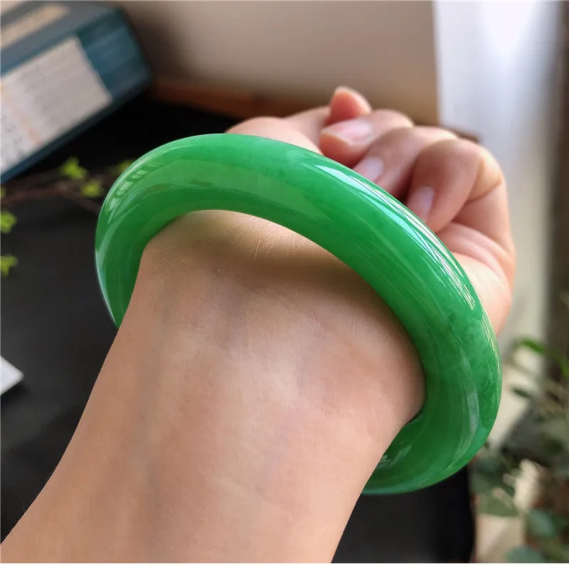 Natural Jade Bangle Jadeite Bangle Internal Diameter 57.2mm 01174