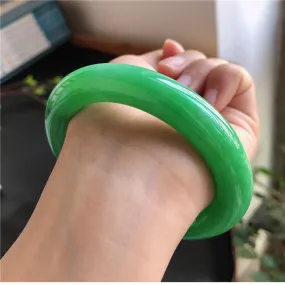 Natural Jade Bangle Jadeite Bangle Internal Diameter 57.2mm 01174