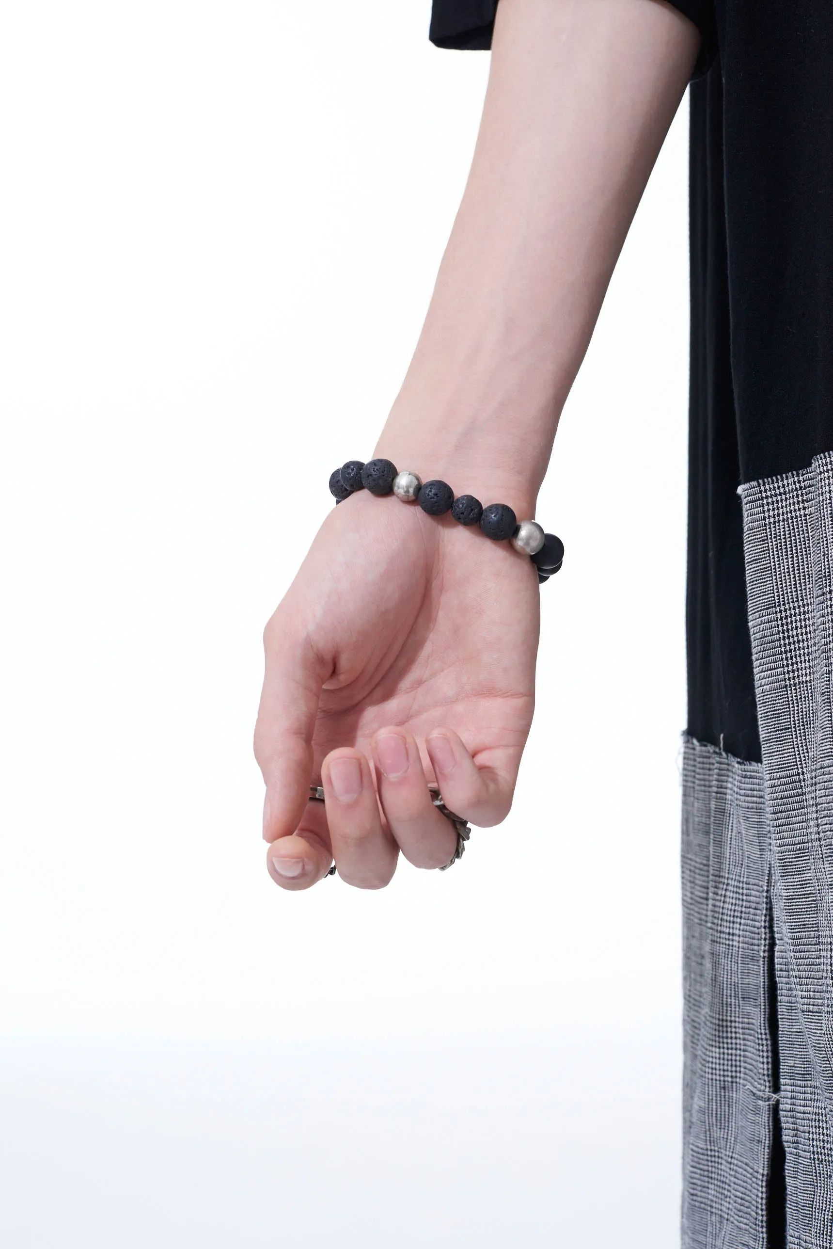 ONYX BEAD LAVA STONE BRACELET