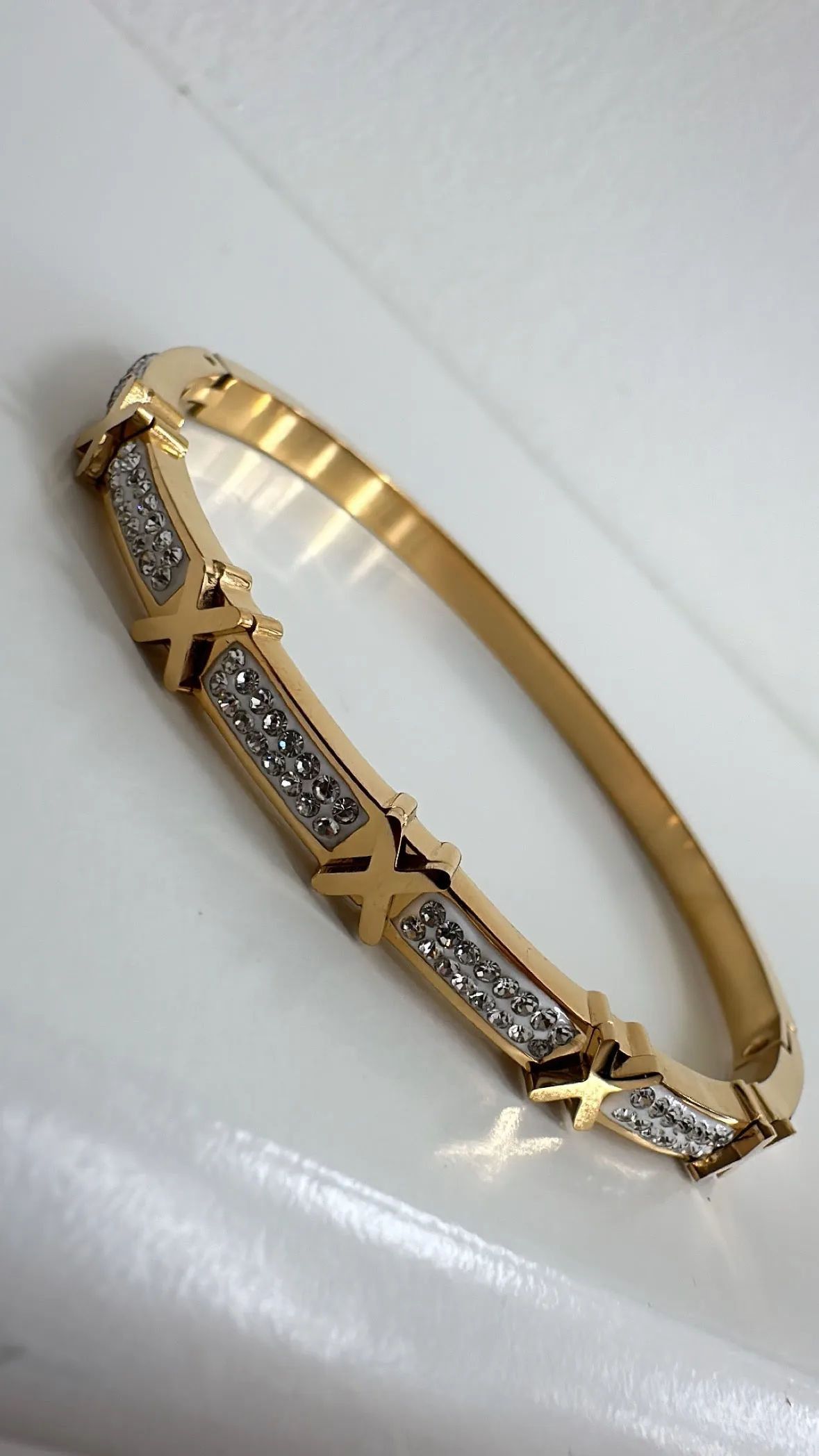 Rosy - Gold Diamanté Bangle