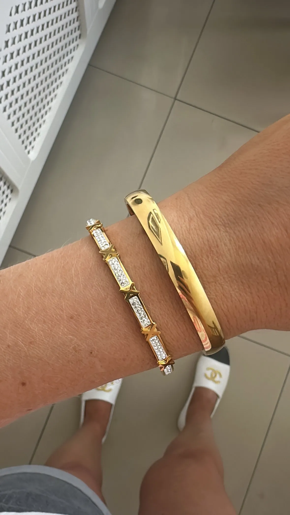 Rosy - Gold Diamanté Bangle