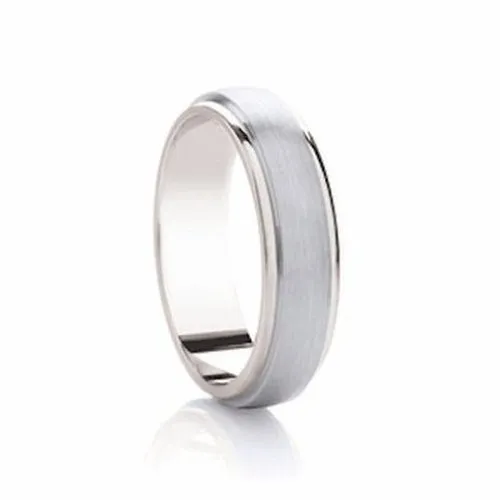Stepped Two Tone Band