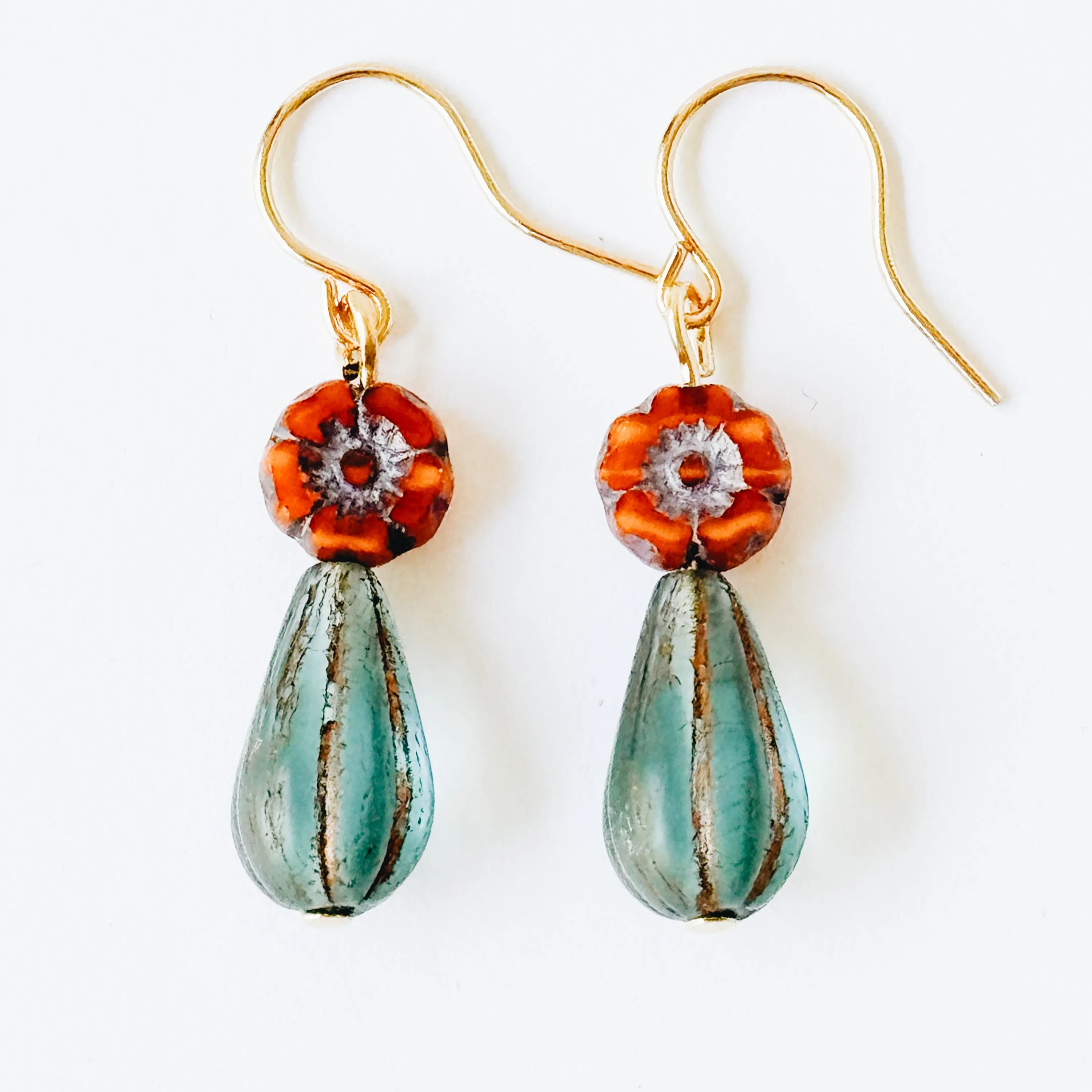 Tiny flower and bead Earrings - WS