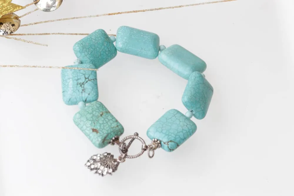 TURQUOISE BEADS EARRINGS