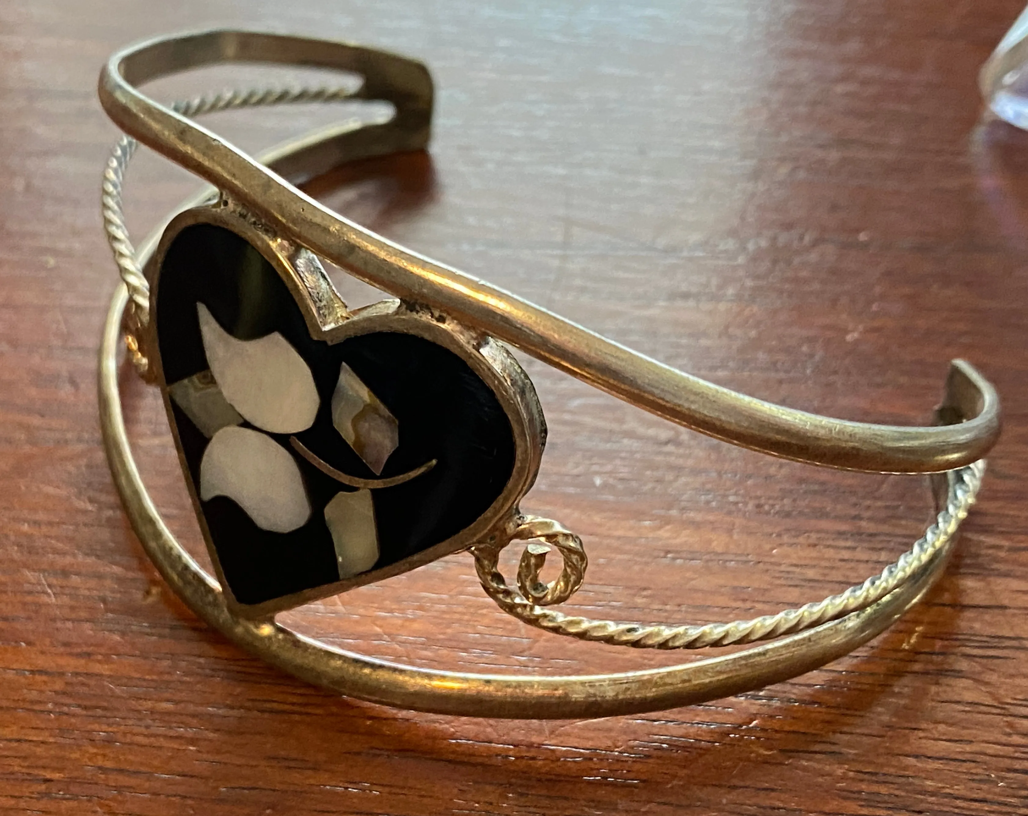 Vintage Alpaca Silver Onyx Abalone Heart Bangle Bracelet Flower Design